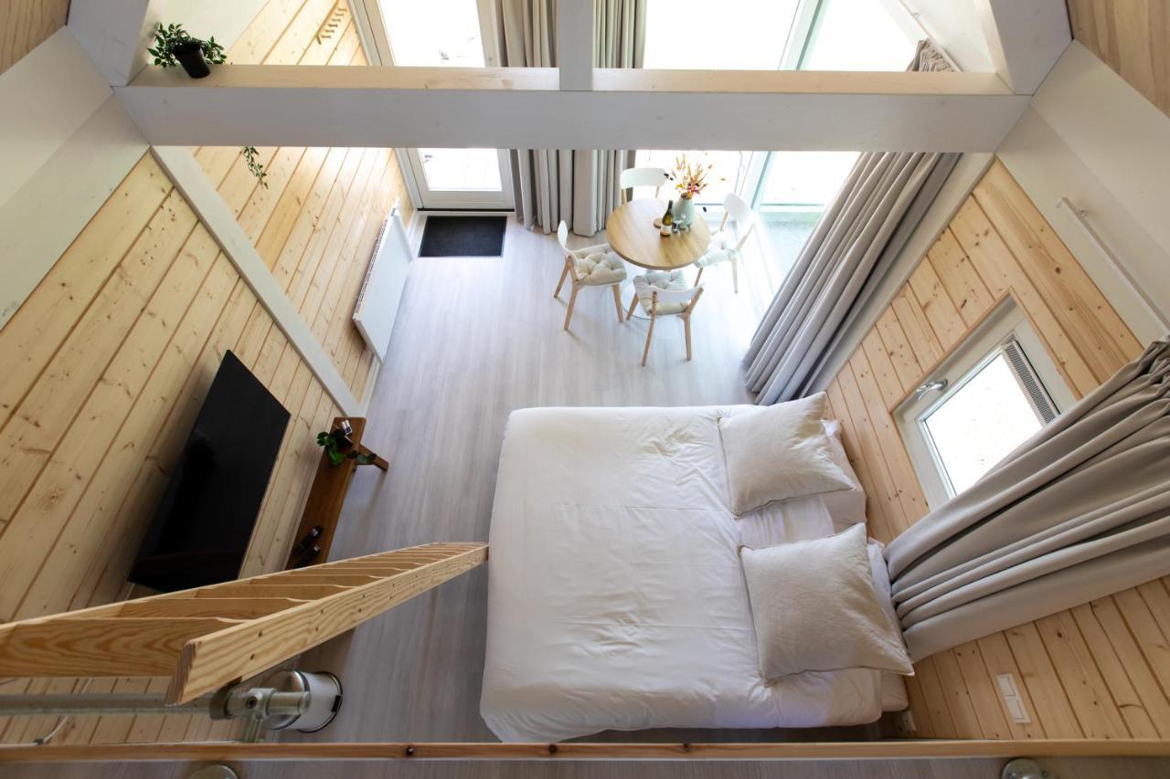 Tiny House - Optioneel Met Hottub Apartment ด็อคคุม ภายนอก รูปภาพ