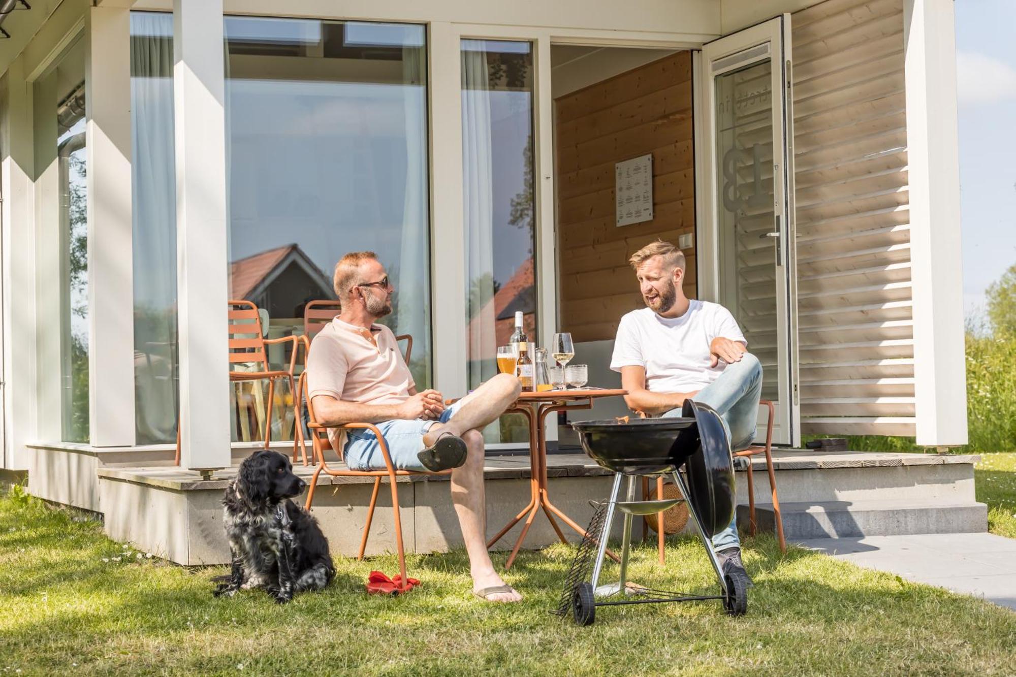 Tiny House - Optioneel Met Hottub Apartment ด็อคคุม ภายนอก รูปภาพ